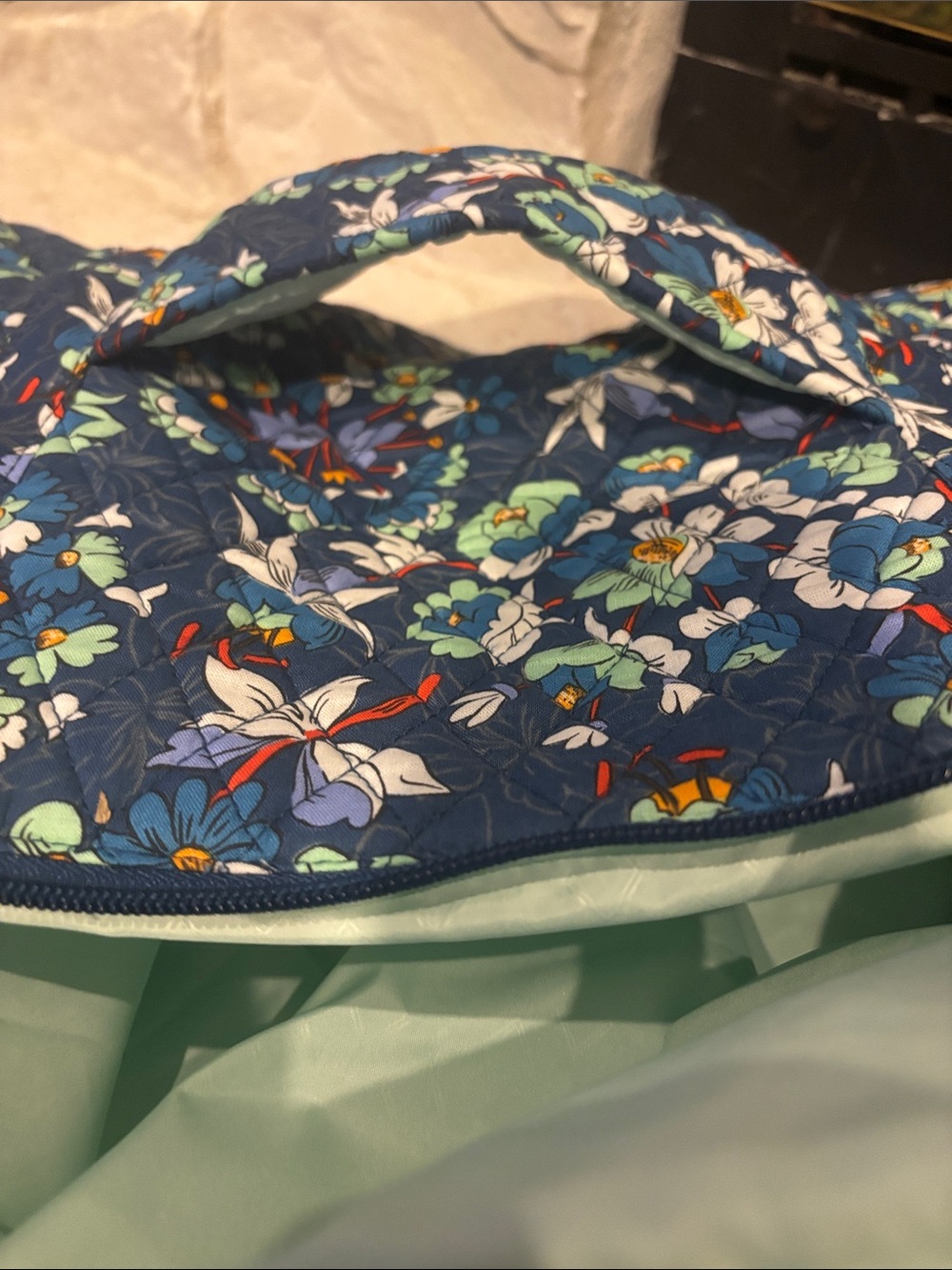 Vera Bradley Travel Tote - Picture 4 of 6